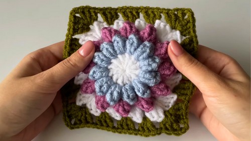 Crochet Flower Granny Square Pattern 9
