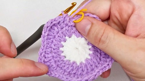 Crochet Flower Shaped Coaster Pattern 5