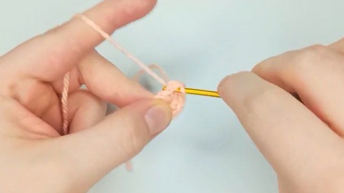 Crochet Flying Cupid Pig Pattern 1