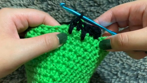 Crochet Frankenstein Treat Bag Pattern 6