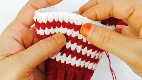 Crochet Gloves With Finger Pattern 5