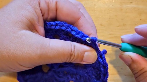 Crochet Granny Square Heart Pattern 7