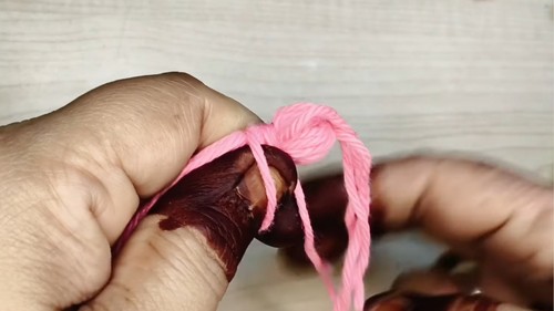 Crochet Hanging Flower Keychains Pattern 6