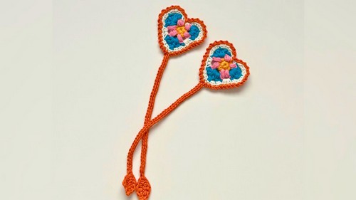 Crochet Heart Bookmark Pattern 8