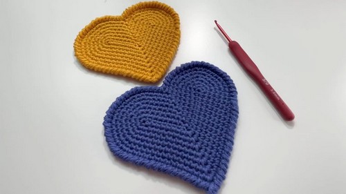 Crochet Heart Coaster Pattern 7