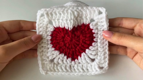 Crochet Heart Granny Square Pattern 7