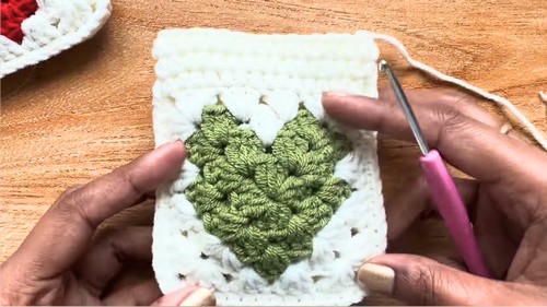 Crochet Heart Granny Square Pouch Pattern 7