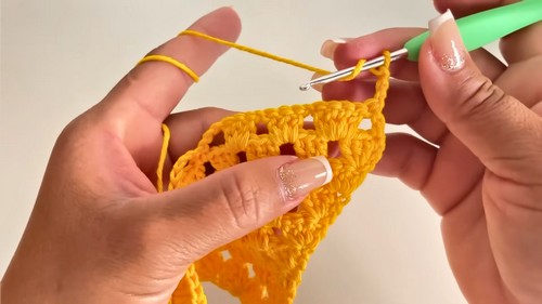 Crochet Heart Soap Pouch Pattern 4