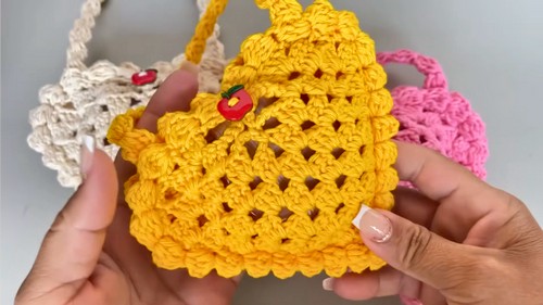 Crochet Heart Soap Pouch Pattern 8