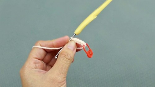 Crochet Hedgehog Amigurumi Pattern 1