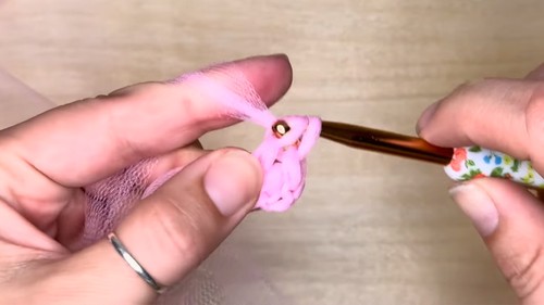 Crochet Kitchen Scrubber With Tulle Pattern 2