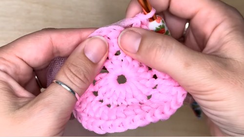 Crochet Kitchen Scrubber With Tulle Pattern 4