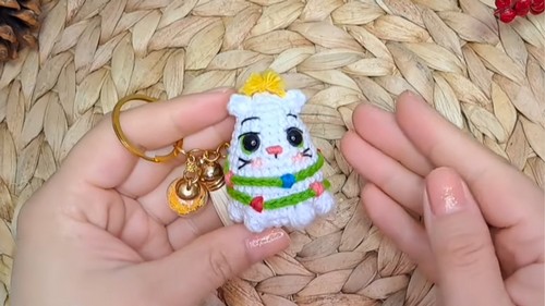 Crochet Kitten Amigurumi Pattern 8