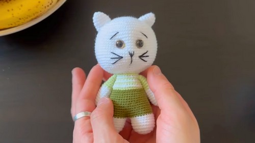 Crochet Kitty Amigurumi Pattern 8