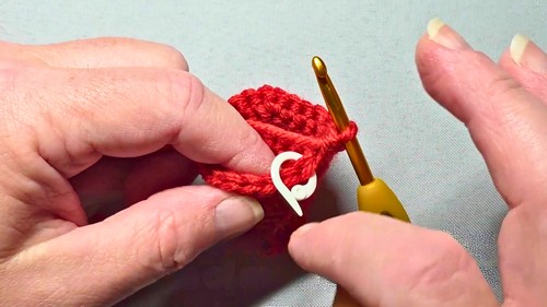 Crochet Light Keychain Pattern 3