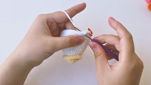 Crochet Mini Chicken Amigurumi Pattern 4