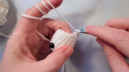 Crochet Mini Easter Bunny Pattern 4