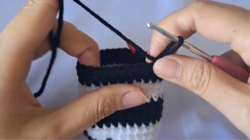 Crochet Mini Plushie Panda Pattern 5