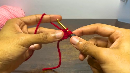 Crochet Mini Rolled Cake Pattern 5