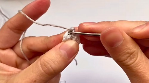 Crochet Minion Amigurumi Pattern 6