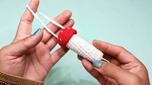 Crochet Mushroom Pouch Pattern 7