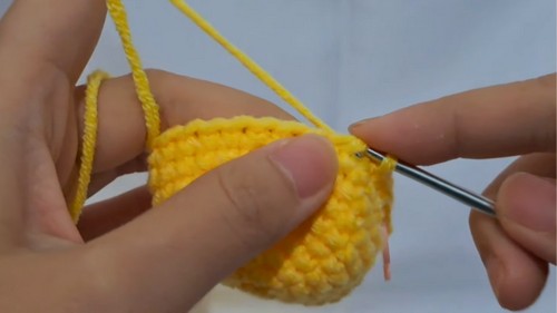 Crochet No-sew Rubber Duck Pattern 3