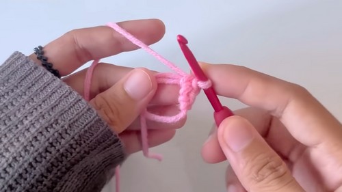 Crochet Octopus Keychain Pattern 1