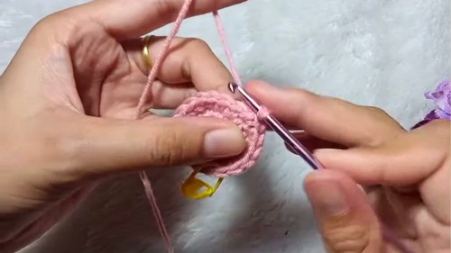 Crochet Octopus Keychain Pattern 3