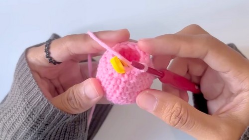 Crochet Octopus Keychain Pattern 4