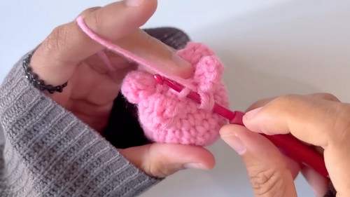 Crochet Octopus Keychain Pattern 6