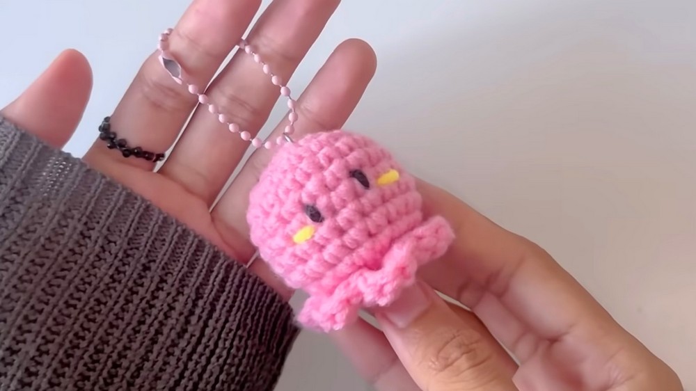 Crochet Octopus Keychain Pattern 7