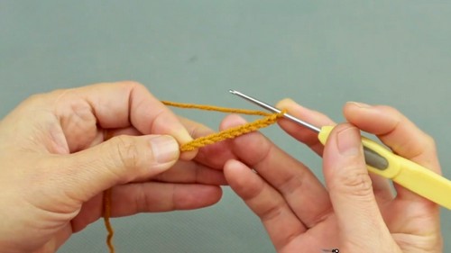 Crochet Owl In A Wizard Hat Pattern 1