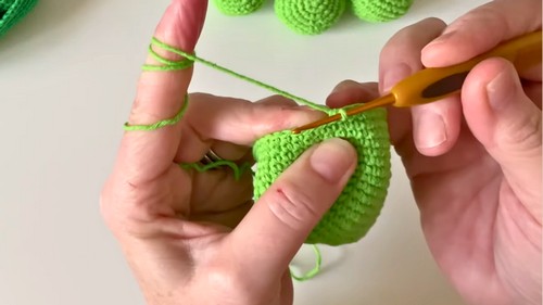 Crochet Peas In A Pod Pattern 4