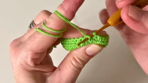 Crochet Peas In A Pod Pattern 6