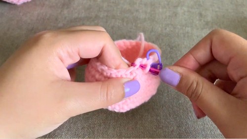 Crochet Pig Keychain Pattern 3