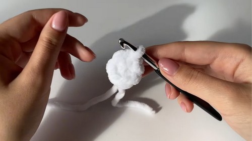 Crochet Plushie Bunny Pattern 1