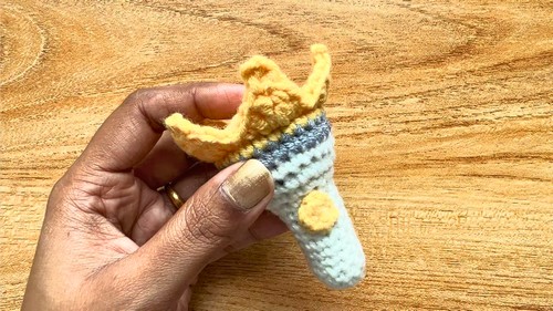 Crochet Pop Light Stick Pattern 7