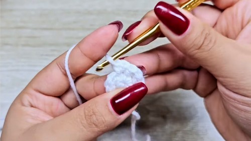 Crochet Puff Stitch Bag Pattern 1