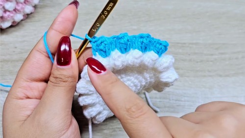 Crochet Puff Stitch Bag Pattern 5