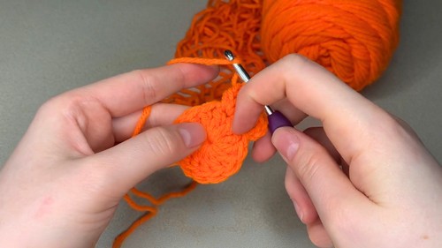 Crochet Pumpkin Coaster Pattern 3