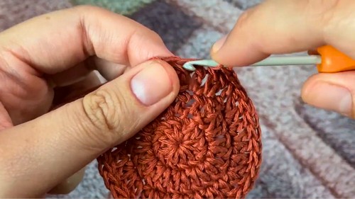 Crochet Pumpkin Coaster Pattern 4