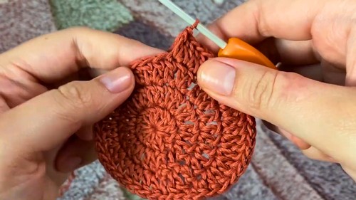 Crochet Pumpkin Coaster Pattern 5