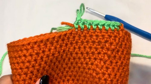 Crochet Pumpkin Treat Bag Pattern 5