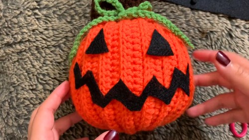 Crochet Pumpkin Treat Bag Pattern 8
