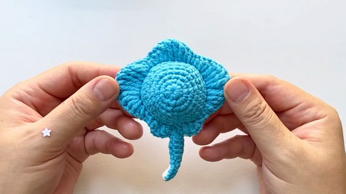 Crochet Ray Fish Keychain Pattern 8