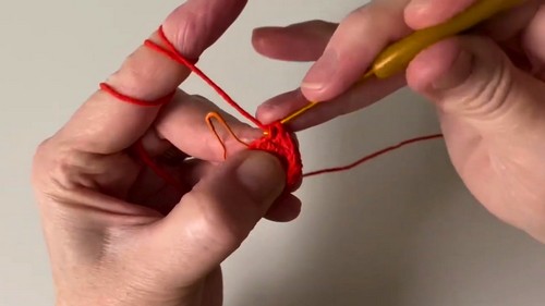 Crochet Red Apple Amigurumi Pattern 1