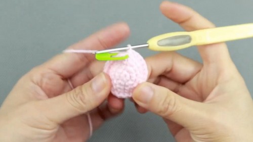 Crochet Rocking Horse Amigurumi Pattern 2