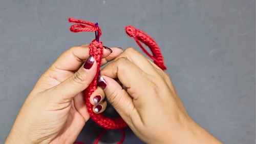 Crochet Santa Claus Headband Pattern 5
