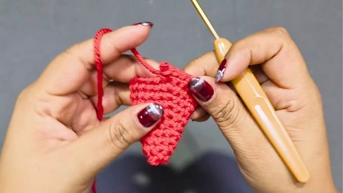 Crochet Santa Claus Headband Pattern 6