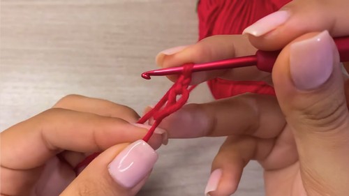 Crochet Santa Claus Ornament Pattern 6